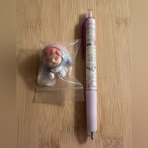 TNT Space Tiny Cutie Mili series & Cinnamoroll pen